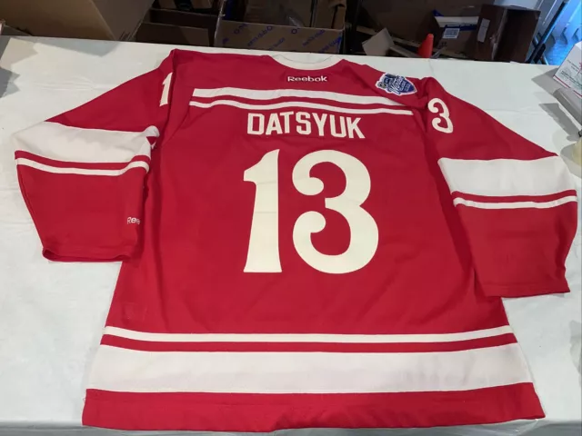 NHL Detroit Red Wings Pavel Datsyuk #13 Jersey Reebok 2014 Winter Classic  With Fight Strap Size Adult 48