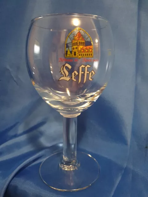 Bicchiere Calice Birra Leffe Da Scatola h.18 cm. circa  Capacità 0,25 l.