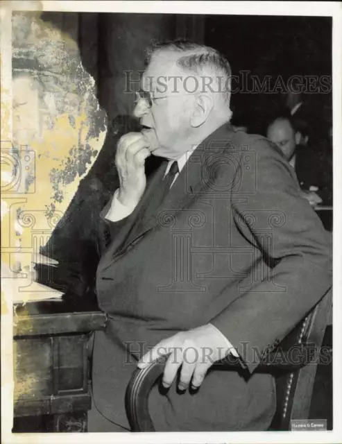 1945 Press Photo Secretary of the Interior Harold Ickes at Senate meeting