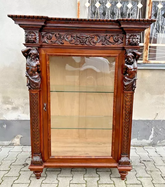 tolle Historismus Gründerzeit 3 seitige Vitrine mit Figuren Nussbaum Top