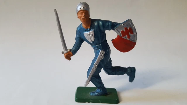 FIGURINE STARLUX MOYEN AGE CHEVALIER BLEU EPEE BOUCLIER CASQUE BLANC