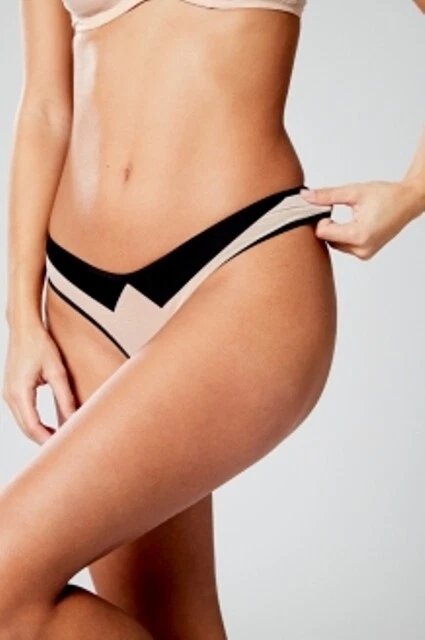 Tanga CHANTAL THOMASS Boyish Noir – Taille 42, Neuf Avec étiquettes, 83% Polyamide