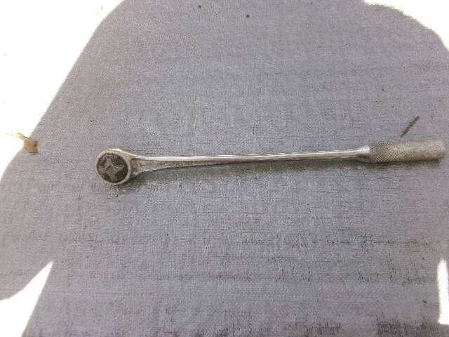 J H Williams Co Tools  ~ 1/2 Drive 15 Inch Knurled Handle Ratchet ~ S-53