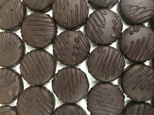 Philadelphia Candies Dark Chocolate Covered OREO® Cookies, 8 Ounce Gift Box