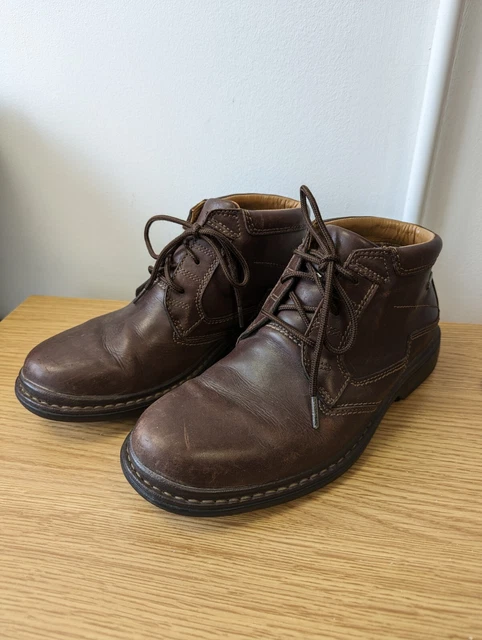 mens waterproof walking boots size 8
