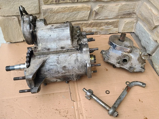 HARLEY PANHEAD SHOVELHEAD Transmission 4 Speed Ratchet Top 34703-65 OEM