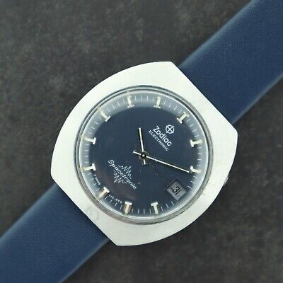 Vintage Zodiac Spacetronic 93 Men's Electronic Wristwatch Stainless w Blue Dial
