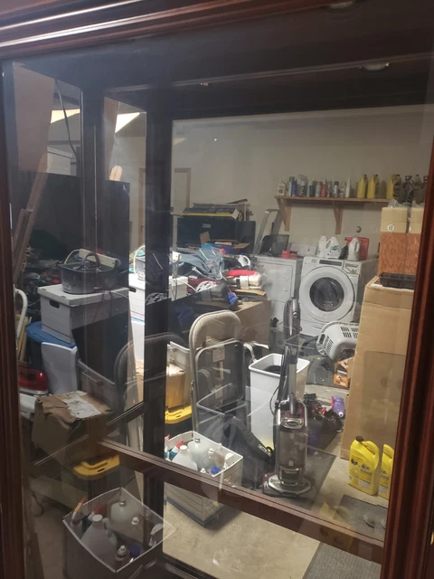 glass display cabinet