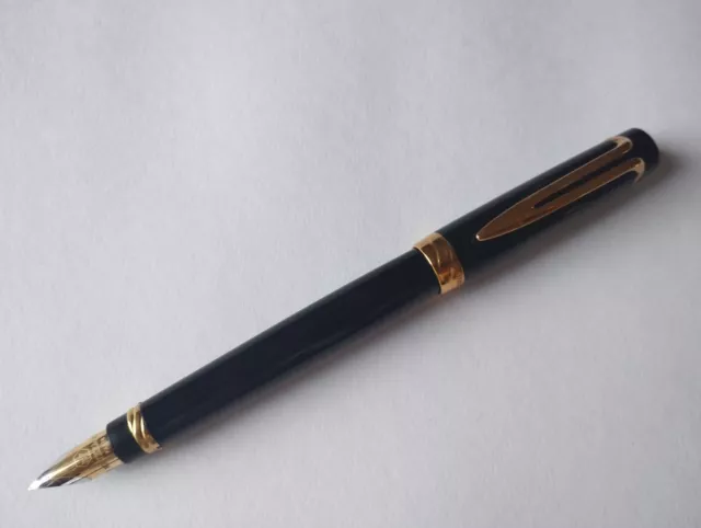 Waterman Liaison Black Gt 18K Gold M Nib Fountain Pen