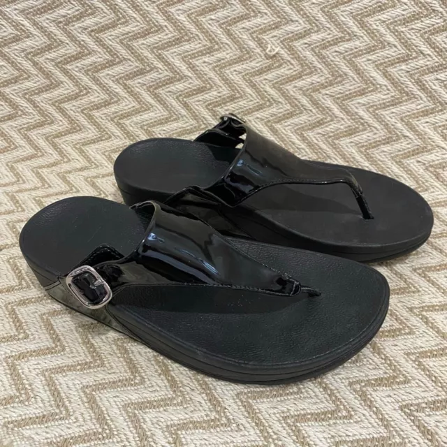 FitFlop Women's The Skinny Patent Thong Sandals All Black Size 7