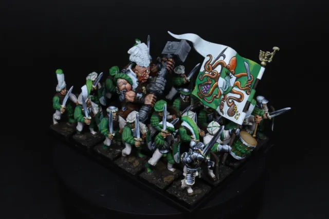 Beautifully painted Warhammer Fantasy Empire Swordsmen /w Ogre unit filler (x24)