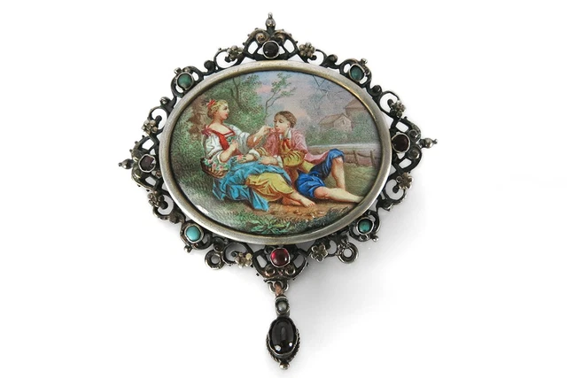 Broche Ancienne En émaux De Limoges Verte - Entourage Argenté, Occasion