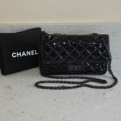 CHANEL SAC POCHETTE BLACK LEATHER SILVER HARDW. CROSS BODY STRAP CHANEL SAC POCHETTE BLACK LEATHER SILVER HARDW. CROSS BODY STRAP
