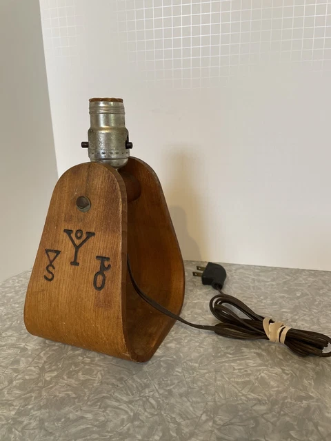 Vtg Fort Recovery Industries Wooden Stirrup Lamp Western Cowboy Branding Works