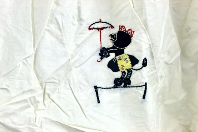 Vtg 1950s Baby Bassinet Dust Ruffle Skirt - Mid Century Cute Animal Appliqué Vtg 1950s Baby Bassinet Dust Ruffle Skirt - Mid Century Cute Animal Appliqué
