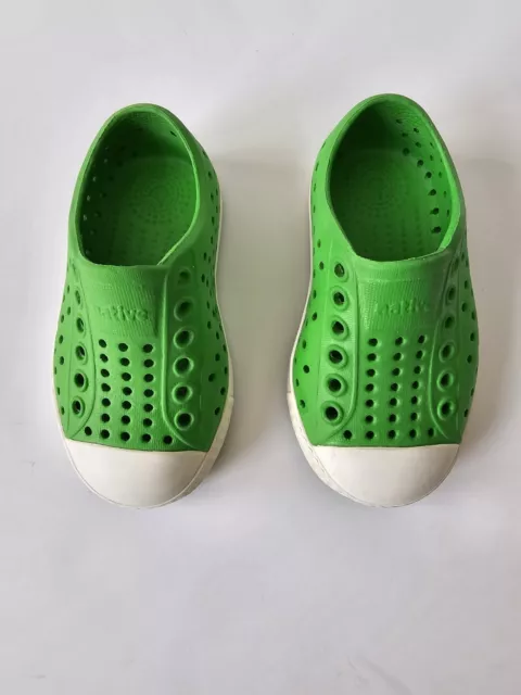 Native Shoes Kids Jefferson Toddler C5 Slip-on Grasshopper Green Water Shoes