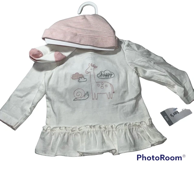 Carter’s Baby Girl 3 Piece Set Shirt Hat Socks Size 6 Months