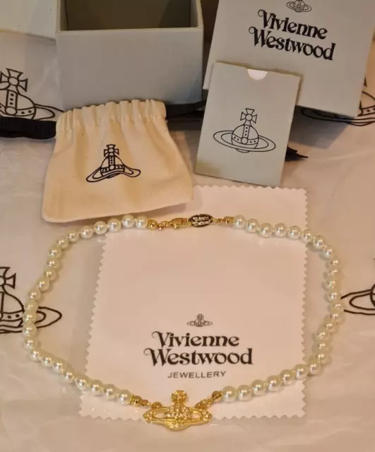 Vivienne Westwood gold tone mini bas relief pearl choker Necklace New with Box