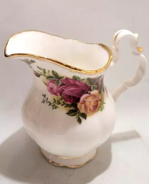 1962 Royal Albert Old Country Roses milk jug 1/4 pint  1st fancy shape handle