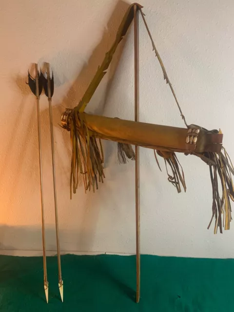 Hand Crafted Leather Indian Quiver with 2 Arrows