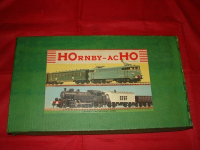 Hornby Ho train électrique hornby   voitures voyageurs DB  occasion  