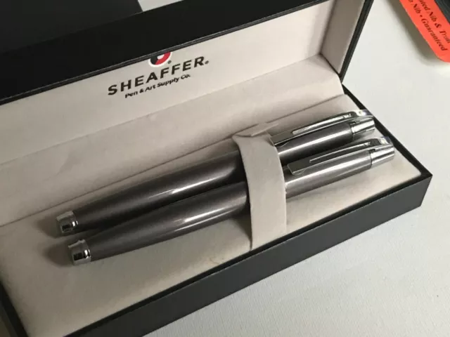 Bnib Sheaffer 300 Fountain & Rollerball Pen Set, Grey Lacquer/Chrome Trim, M Nib