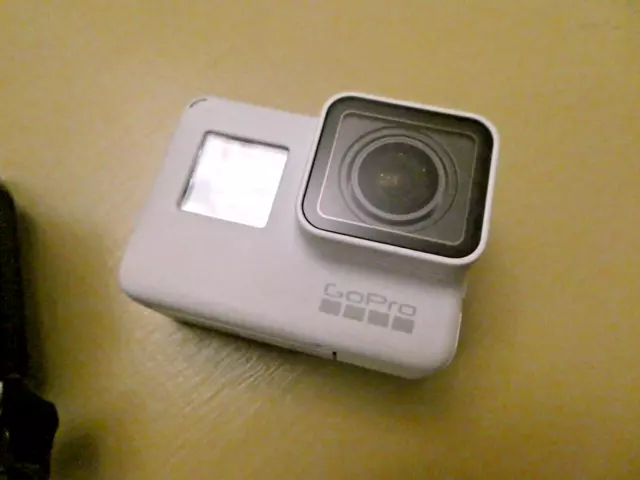 GoPro Hero7 negra, cámara de acción - edición limitada en blanco oscuro 3