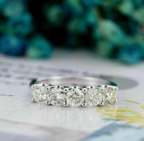 Bague Alliance Diamant Simulé 3.5 Ct - Or Blanc 14k - Taille 7.5 - Style Anniversaire/Mariage - Personnalisable