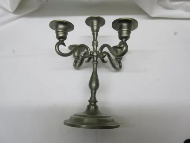 ein Kerzenständer 5 armig aus Metall für Kerzen mit 2 cm Durchmesser