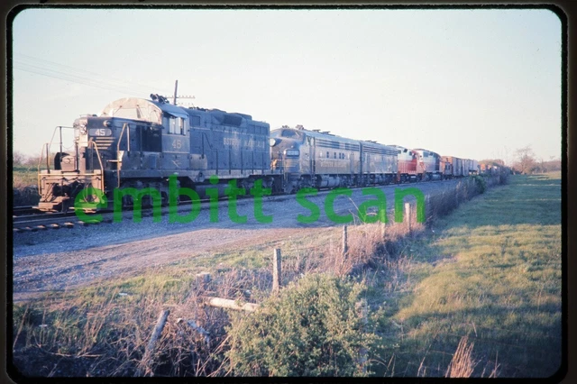Original Slide, WM Western Maryland EMD GP9 #45 Freight, 1973 Williamsport MD