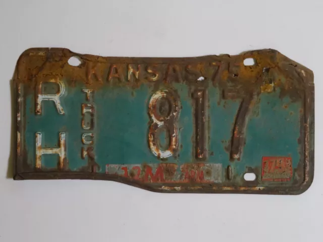 1975 Kansas RH TRUCK 817 License Plate / American Number Plate
