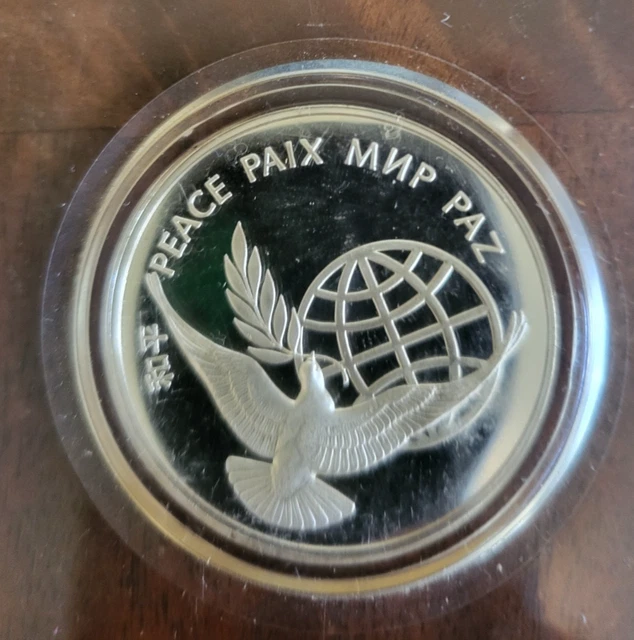 1973 UNITED NATIONS Sterling Silver Proof - Peace Medal in