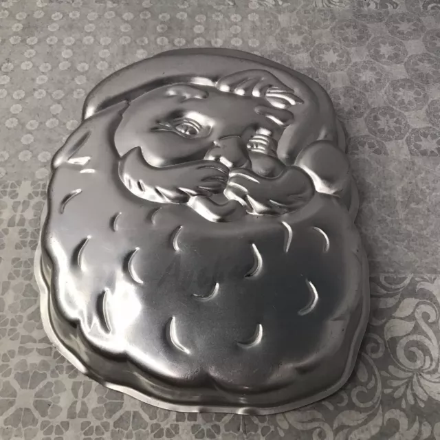 Wilton Santa Cake Pan 502-2308, Santa Face Shaped Metal Mold 