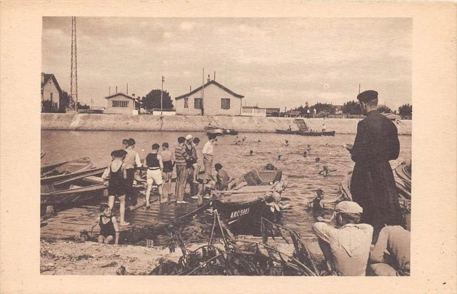 CPA 33 LA TESTE  COLONIE DES COQS ROUGES DOMAINE DE BRAMELOUP LE BAIN AU PORT (c