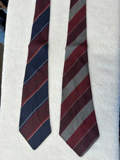 Deadstock 1930S 2 X Vintage Striped Red/Navy/Silver Coarse Weave Ties Curtis