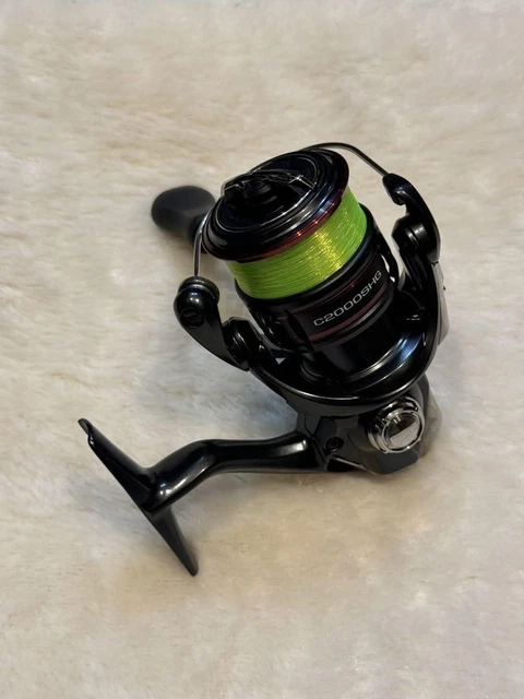SHIMANO VANFORD C2000SHG Spinning Reel Used, Minor scratches