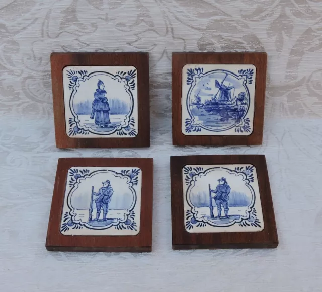 Vintage set 4 coasters sottobicchieri ceramica blu di Delft e legno Paesi Bassi