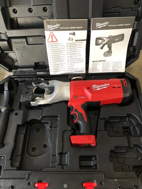 Milwaukee M18 forcelogic ACSR cutter 860mm Brushed motor M18HCC45-0c