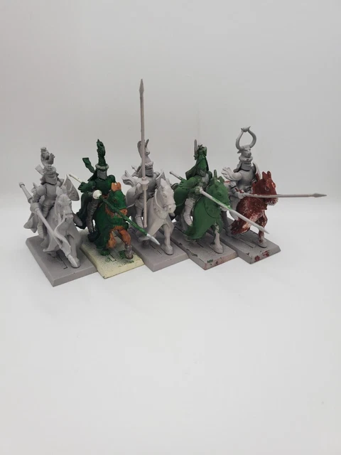 5 Chevaliers Du Royaume Bretonniens Warhammer - OOP Rare - Bien Peints