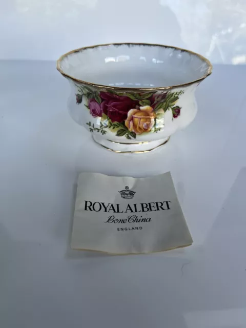 Royal Albert Old Country Roses Sugar Bowl Bone China 1962 Excellent.