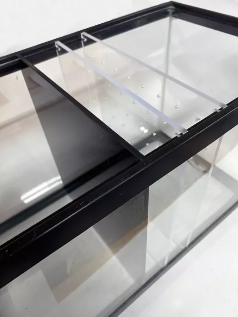 Aquarium Fish Tank Dividers - No Suction Cups