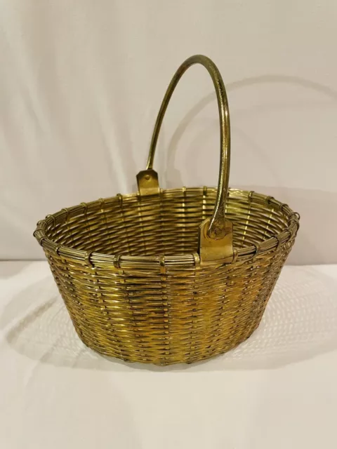 Vintage Brass Metal Woven Basket Moveable Handable Made In India EUC