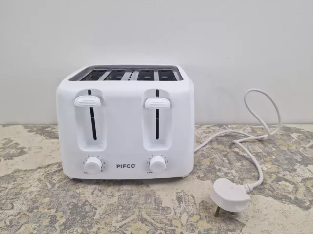 PIFCO Essentials White Toaster 4 Slice - Dual Control - ONE SIDE NEEDS FORCE