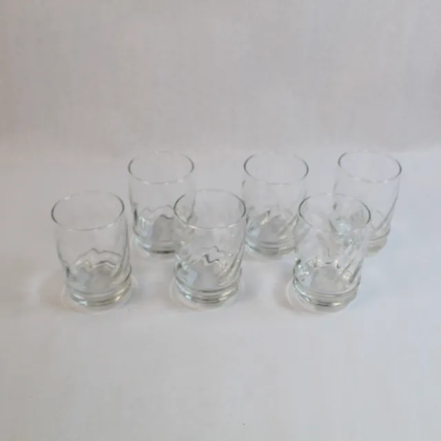 Set of 6 Libbey Cascade 8 Ounce Juice Glasses Tumblers Swirl Clear Water Goblet