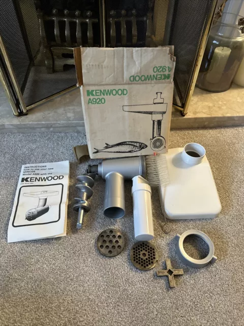 KENWOOD CHEF - Mincer - A920 - (Fits A901 & all KM models)