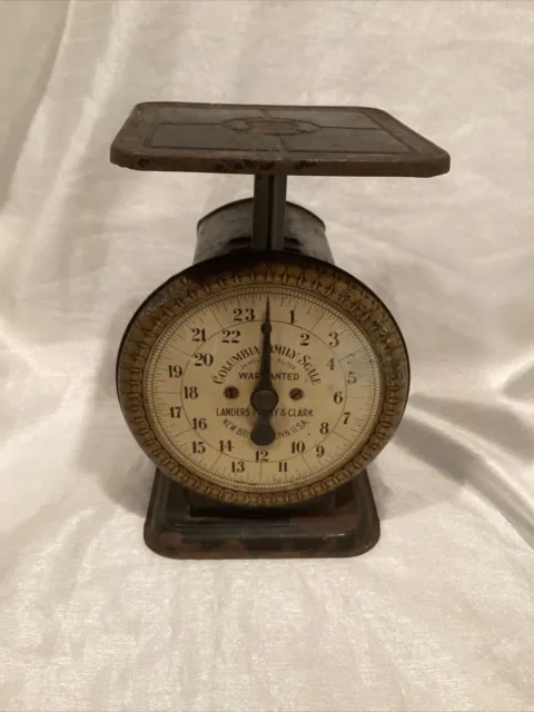 Antique Columbia Family Scale 24 Lb Landers, Frary & Clark USA