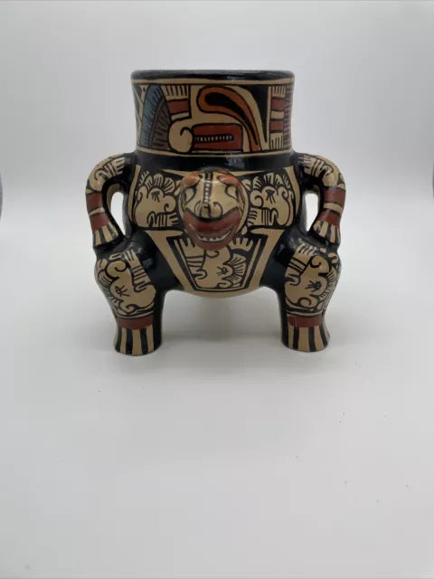 Vintage Pre Columbian Style Mayan/Aztec Indian jaguar/lizard Footed Pot Signed