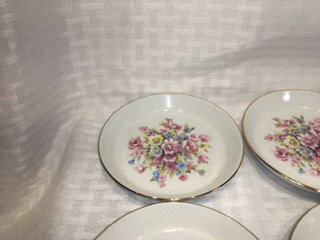 Set of 4 Bareuther Waldsassen Bavaria Floral Plates 4 1/4" 3