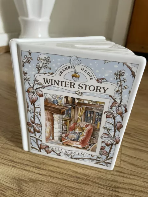 Royal Doulton Brambly Hedge Winter Story Money Box 13cm