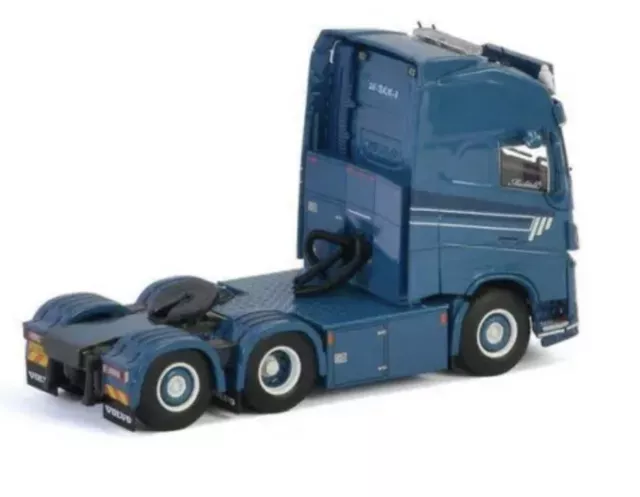 Volvo FH4 Globetrotter XL  Edwin van Zwienen WSI Models  01-2883 1:50 2